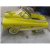 Image 11 : 2015 Taxi Cab Metal Pedal Car 36'' x 21'' x 18''