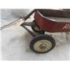 Image 11 : Vintage Radio Flyer Wagon 34'' x 14'' x 16''