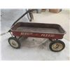 Image 8 : Vintage Radio Flyer Wagon 34'' x 14'' x 16''