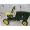 Image 7 : 1960s John Deere Diecast Pedal Tractor, Marking 'Made in USA' - Has Been Repainted