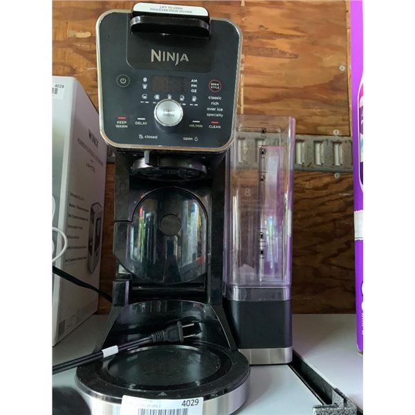 Ninja DualBrew Pro Specialty 12-Cup Drip Maker with Glass Carafe, Single-Serve Grounds, compatible w