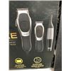 Image 2 : WAHL Deluxe haircutting and trimming kit