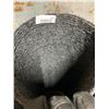 Image 2 : Gray Utility Rug