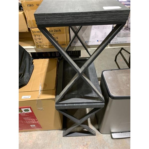 Lot of 2 wooden top side tables