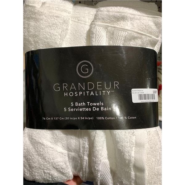 Grandeur Hospitality 5 Bath Towels 32"x54" White