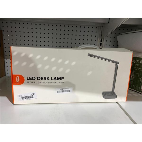LED Desklamp with Wireless Charging Base