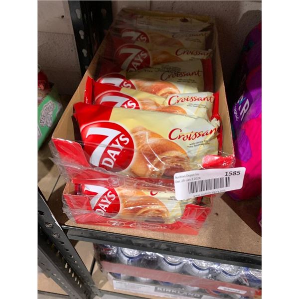 7 days Croissant with cocoa filling lot of 2