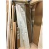 Image 3 : GROUP OF ASSORTED DOORS AND DOOR TRIM