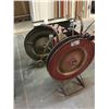 Image 1 : 2 BAND STRAPPING CARTS AND TOOLS