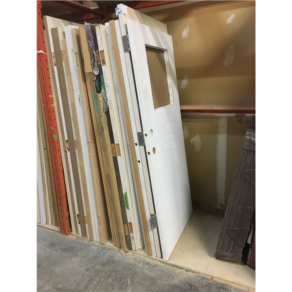 GROUP OF APPROX. 27 ASSORTED DOORS