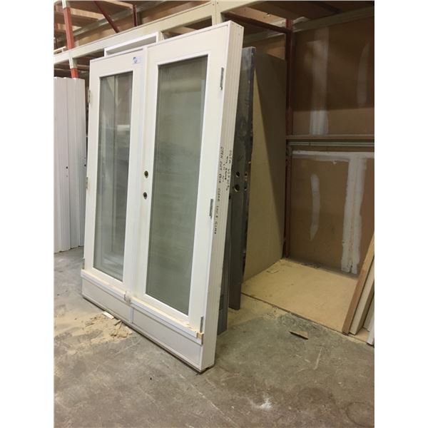 GROUP OF APPROX. 13 ASSORTED DOORS