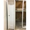 Image 2 : GROUP OF 5 SMALL PANTRY/CLOSET DOORS (WHITE) WITH FRAMES