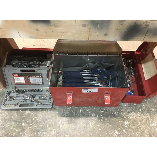 GROUP OF 4 TOOLBOXES & CONTENTS