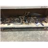 Image 1 : LARGE GROUP OF ASSORTED HAND TOOLS