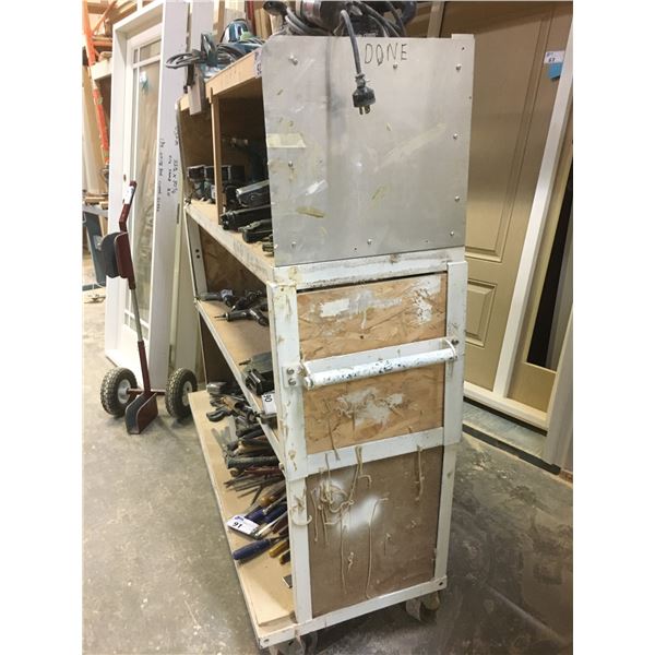 ROLLING WOODEN 3 TIER STORAGE SHELF UNIT AND 2 WOODEN WORK TABLES