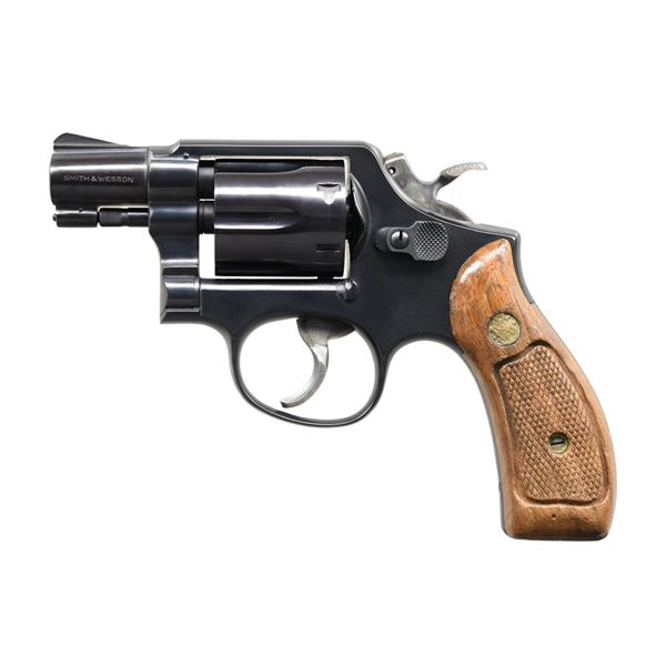 SMITH & WESSON MODEL 10-5 DA REVOLVER.