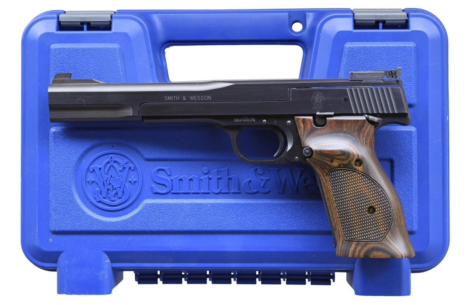 Model 41 SMITH & WESSON MODEL 41 SEMI AUTO PISTOL.
