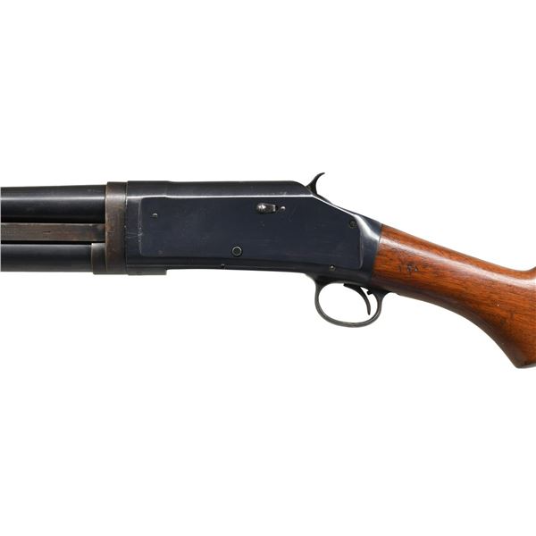 WINCHESTER MODEL 1897 RIOT PUMP ACTION SHOTGUN. - Poulin Auctions