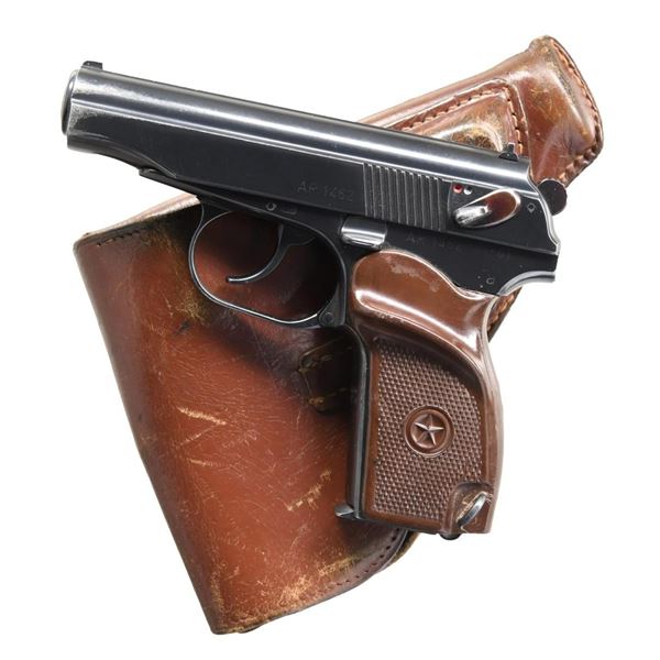 EAST GERMAN MAKAROV SEMI AUTO PISTOL.