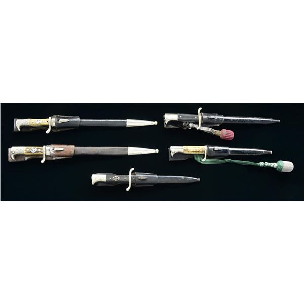 5 WWII GERMAN DRESS BAYONETS.