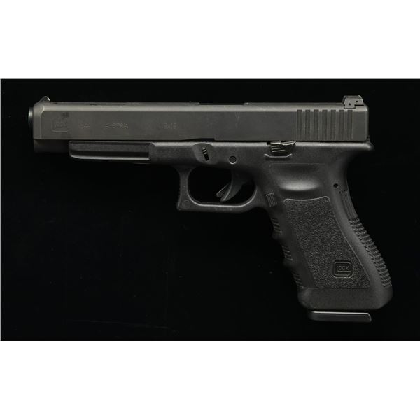 GEN3 GLOCK MODEL 34 SEMI AUTO PISTOL.
