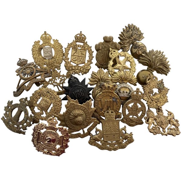 Bag of WW2 era Canadian Military Cap Badges
