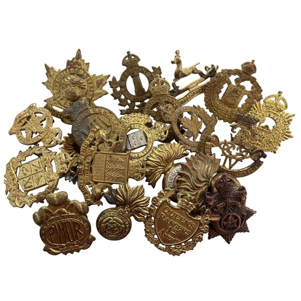 Bag lot of Canadian Military Cap Badges
