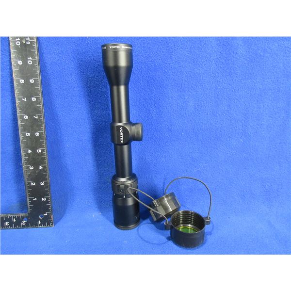 Vortex Diamondback 1.75-5x32 Scope with Lense Covers