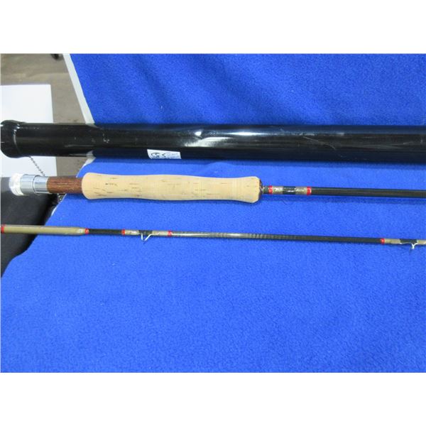 St Croix Fiberglass Fly Rod with Bag and Fly Rod Tube - 8'