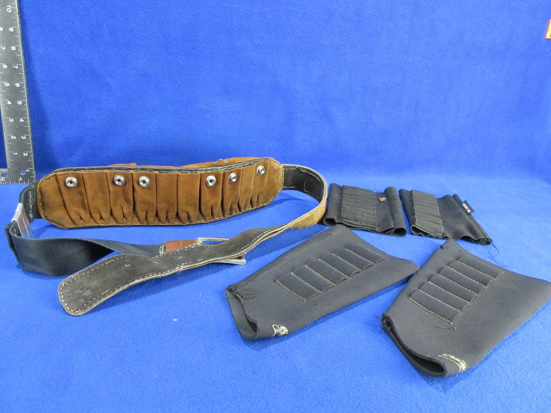 4-rifle-stock-ammo-sleeves-and-43-ammo-belt