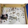 Image 3 : Lot of Approx. 250 Fly Fishing Flies in Wood Box