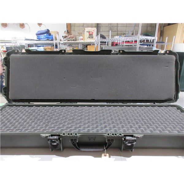 Nanuk 995 Double Rifle Travel Case
