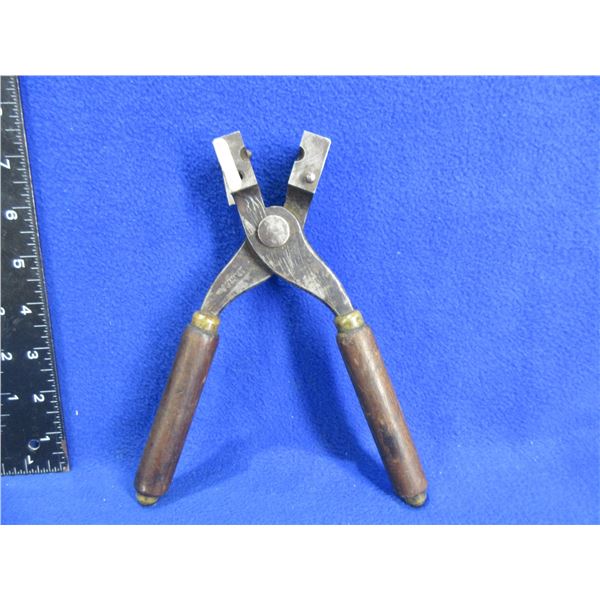 Winchester 32 WCF Single Cavity Bullet Mold with Handles