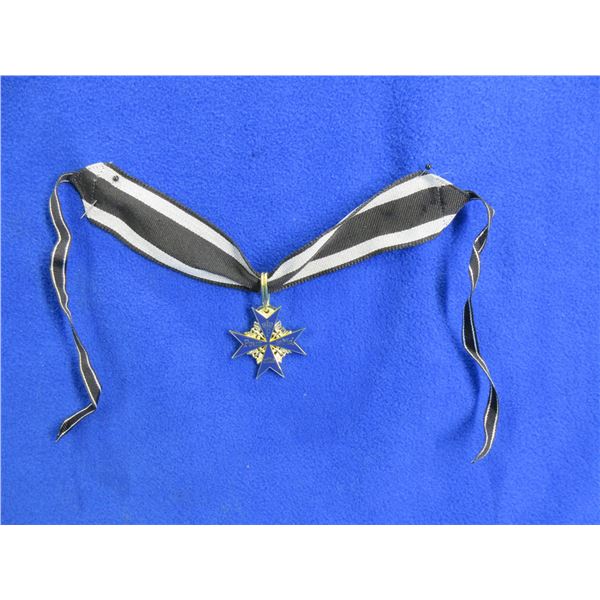 Reproduction WWII German Blue Max Pour Le Merite Medal
