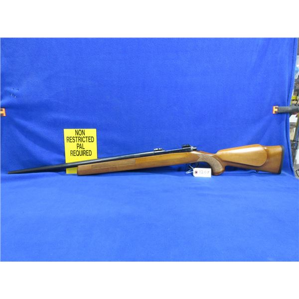 Non-Restricted - Tikka Model LSA55 in 222 Rem.