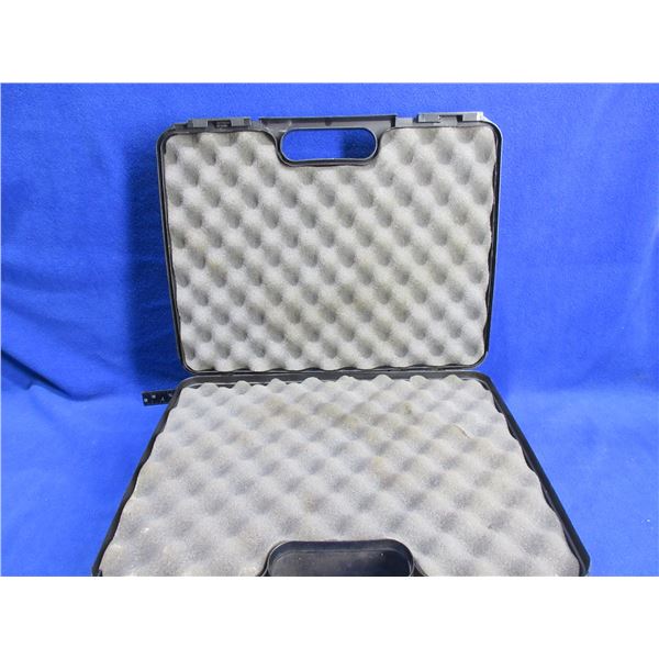 Doskocil Hard Pistol Case - 16" x 12" x 5 1/2"