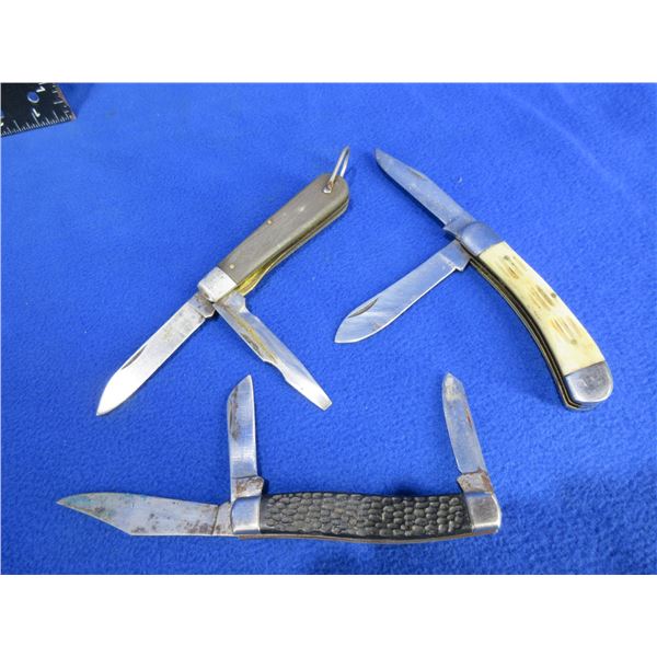 3 Folding Blade Knives