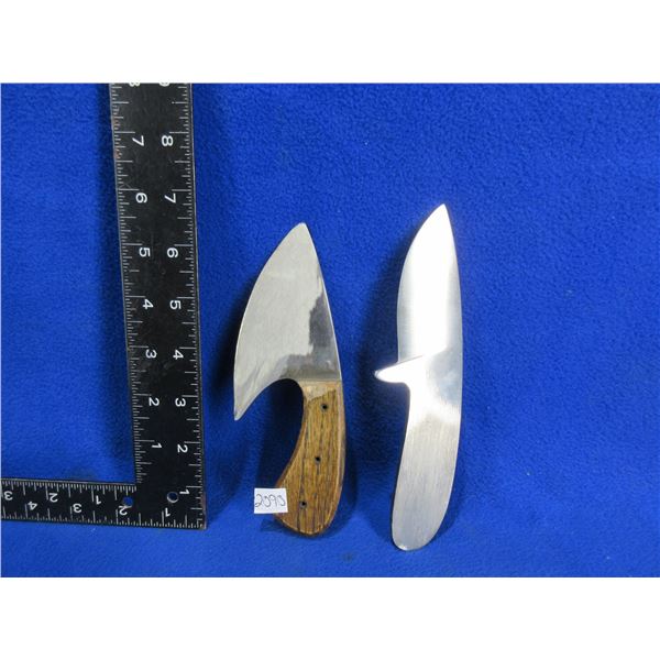 2 Fixed Blade Skinner Style Knives