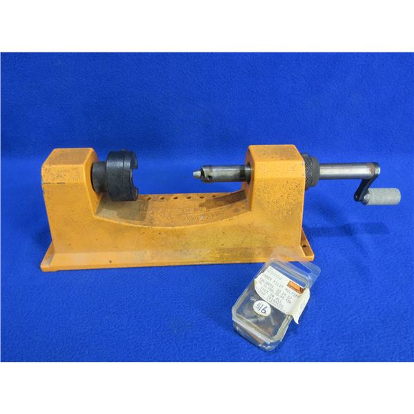 Lyman Case Trimmer with 12 Pilots