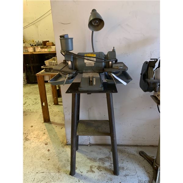 BALDOR CARBIDE TOOL SHARPENER WITH CARBIDE DIAMOND GRINDING WHEELS