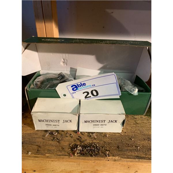 MAGNETIC BASE AND 2 MACHINIST JACKS