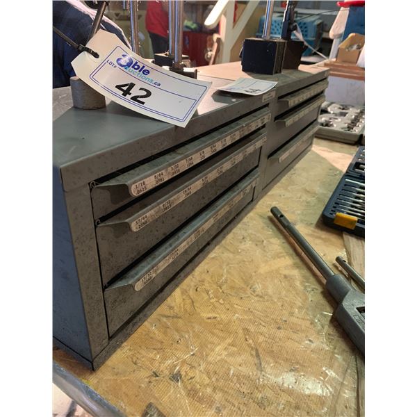 2 SMALL METAL 3 DRAWER DRILL BIT STORAGE BOXES FILLED WITH ASSORTED DRILL BITS