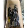 Image 2 : BOX OF MACHINIST TOOLS-ASSORTED LARGE DRILL BITS WITH 1/2" SHANKS