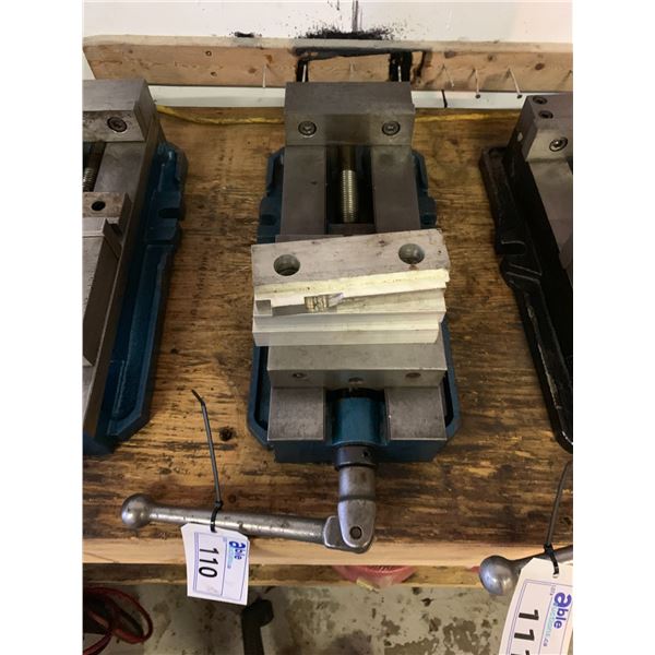 MACHINIST VISE