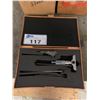 Image 1 : DEPTH MICROMETER SET WITH WOODEN BOX