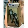 Image 2 : GROUP OF 2 CAT 40 TOOL HOLDERS - NT4 DRILL CHUCK/ 1/4" HOLDER//FACE MILL HOLDER