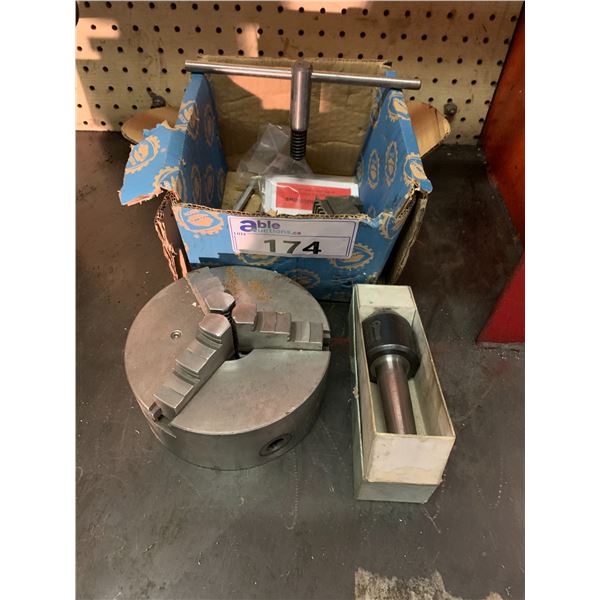 SMALL 3 JAW CHUCK WITH OUTSIDE JAWS AND SMALL LIVE CENTER