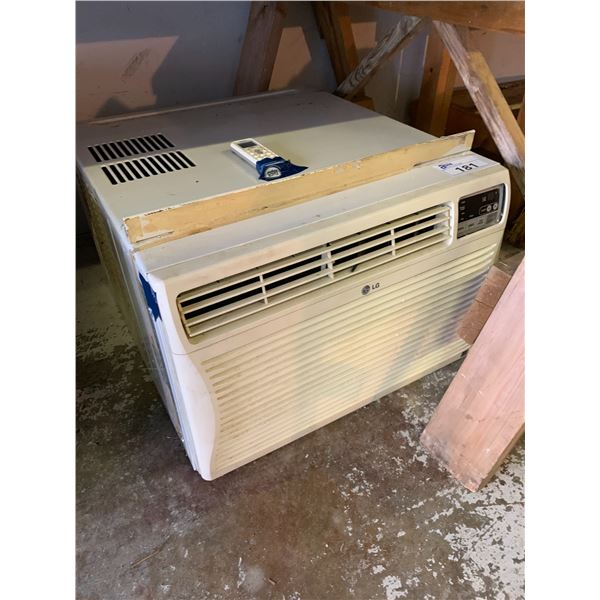 *FL* LG COMMERCIAL 220 VOLT WINDOW AIR CONDITIONER WITH REMOTE