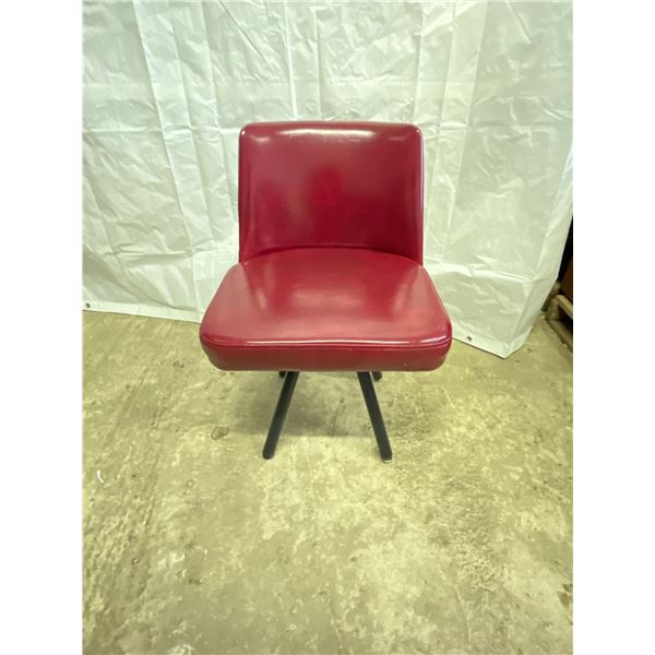 Set Of 4 High-End Matching Red Chairs 20L x 23D x 30T