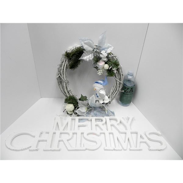 WHITE THEMED WREATH AND WALL DECOR